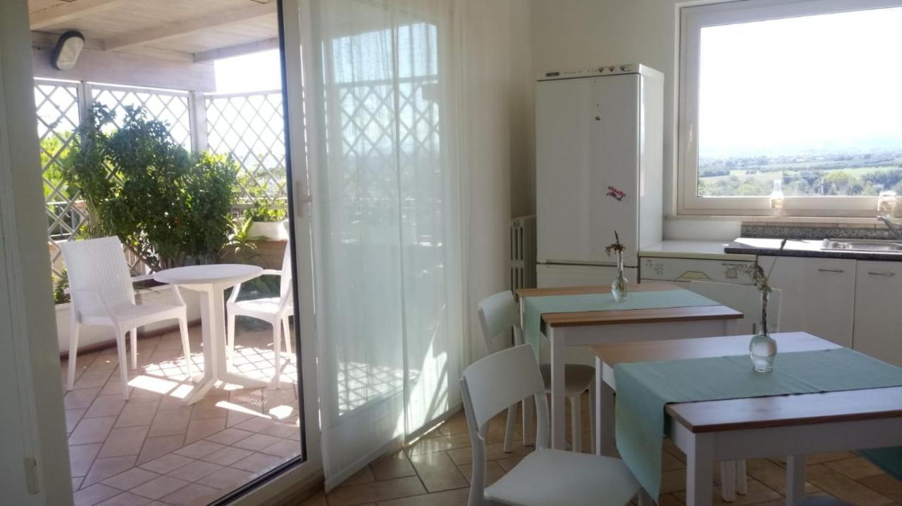 Il Cielo In Una Stanza Giulianova Exterior foto
